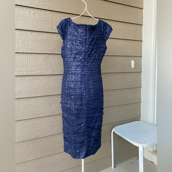 Lauren Ralph Lauren Evening Sequin Cocktail Dress Sleeveless Party Knee Length - Picture 3 of 13